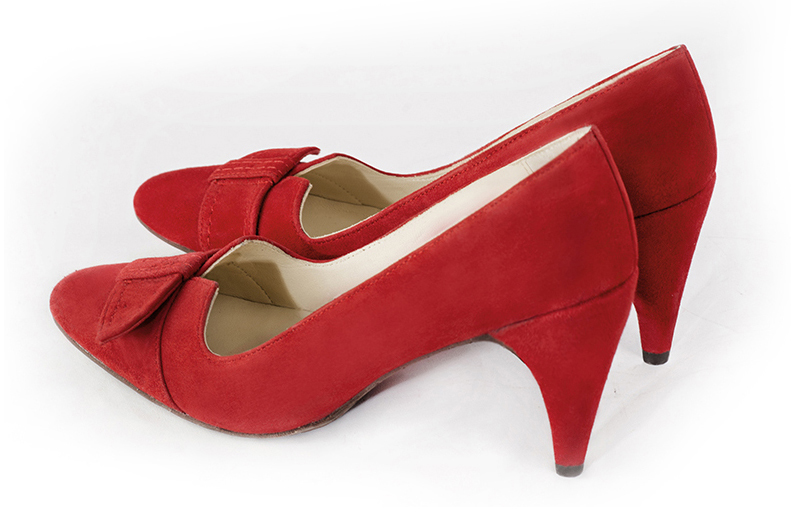 Cardinal red women's dress pumps, with a knot on the front. Round toe. High slim heel. Rear view - Florence KOOIJMAN